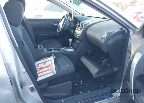 2013 Nissan Rogue S z USA, uszkodzony, nr VIN JN8AS5MV4DW659112